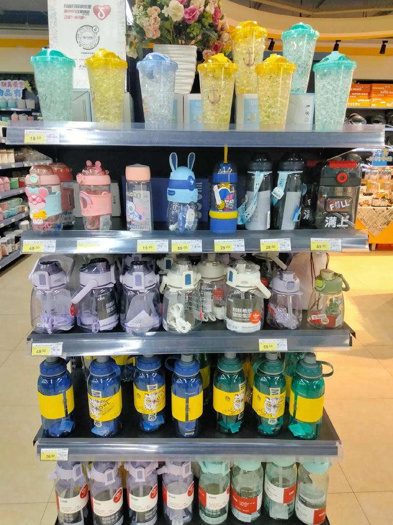 家門(mén)口的生活美學(xué) 萬(wàn)德福超市，日用百貨生活必備的溫情驛站